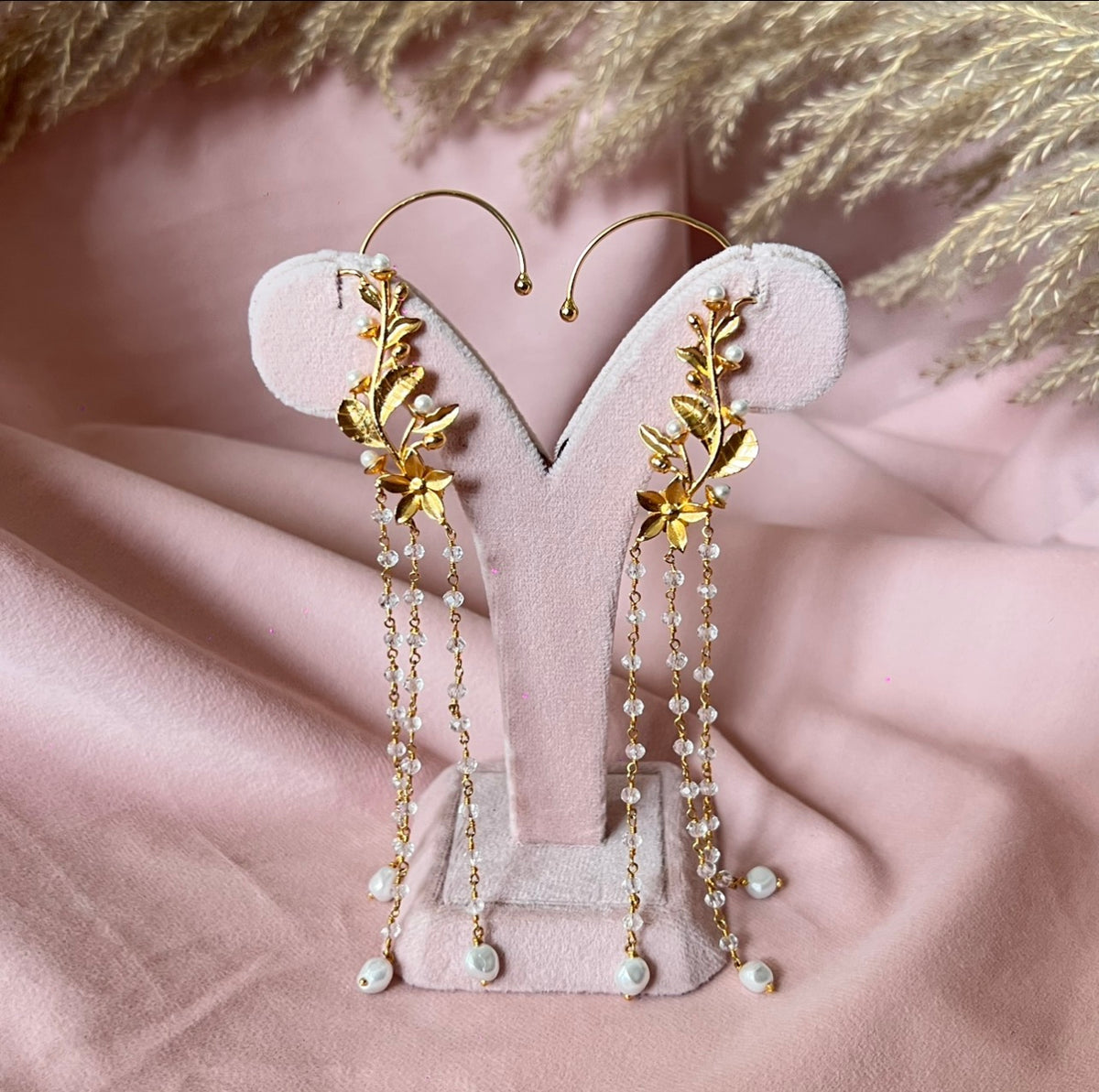 All glory Earcuff