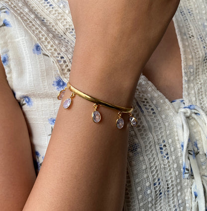 Dangling Diamond Bracelet