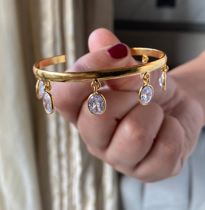 Dangling Diamond Bracelet