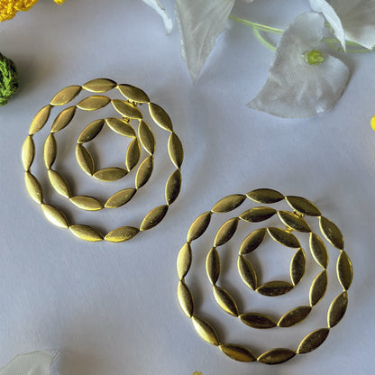 Leafie Roundel Earrings