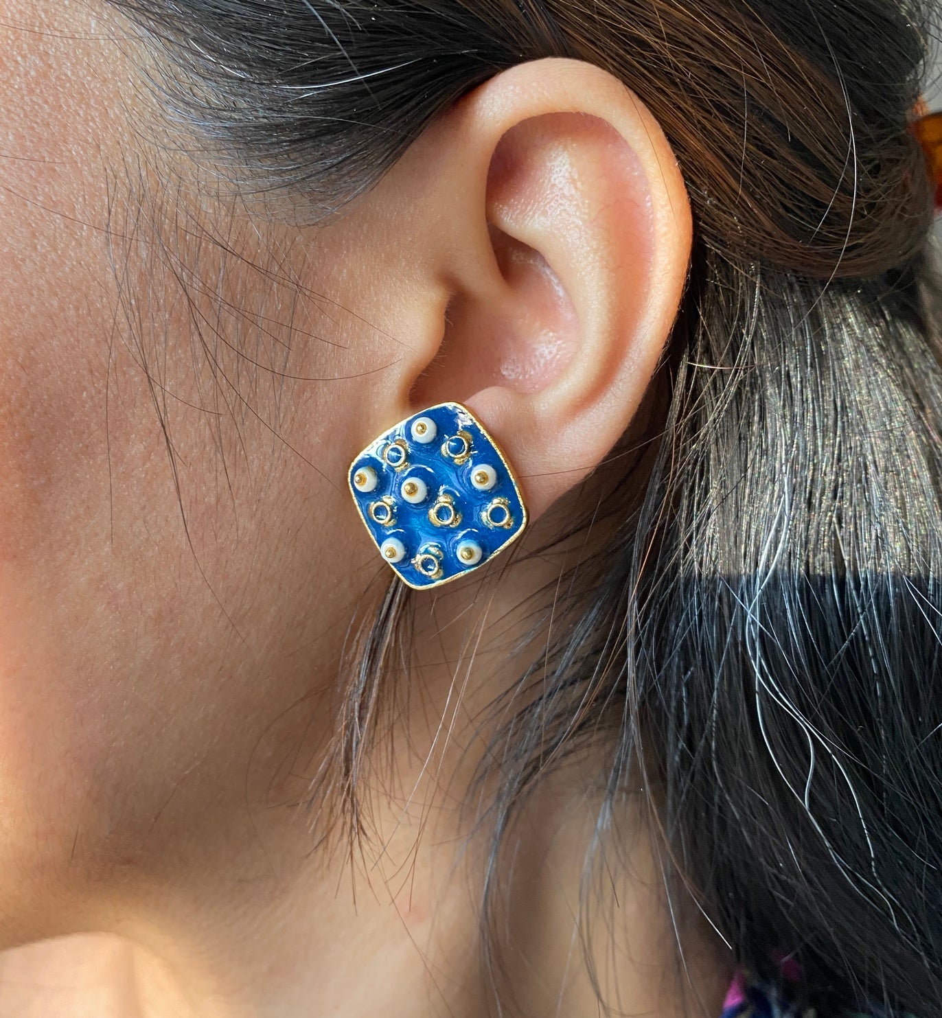 Ratraani Studs