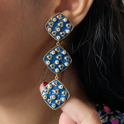Ratraani Earrings