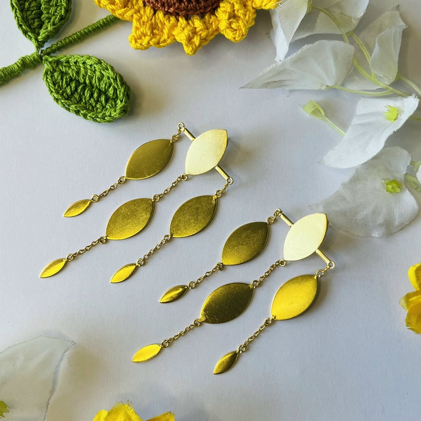 Triplet Leaf earring